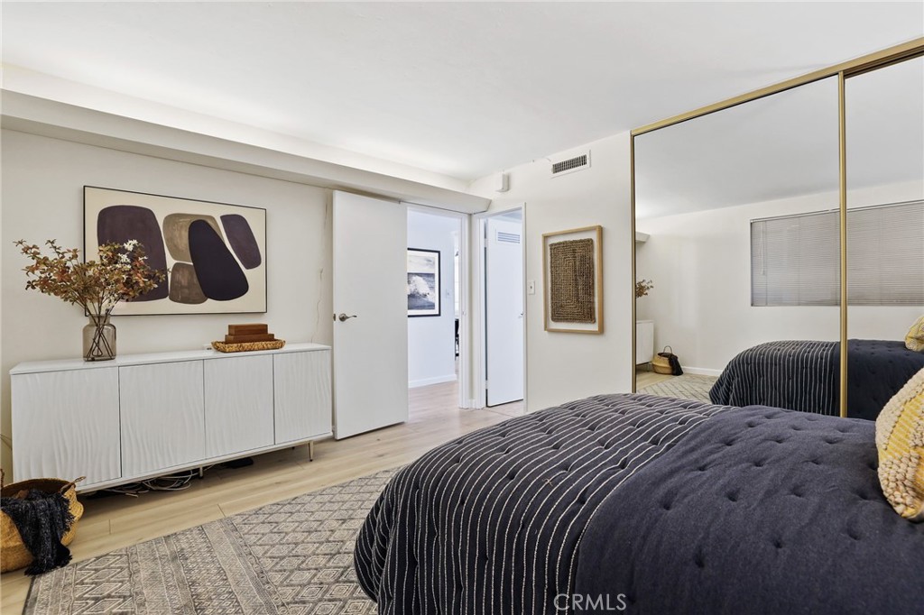 1750 E Ocean Boulevard 309