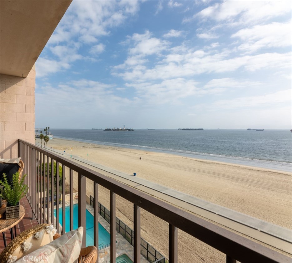 1750 E Ocean Boulevard 309