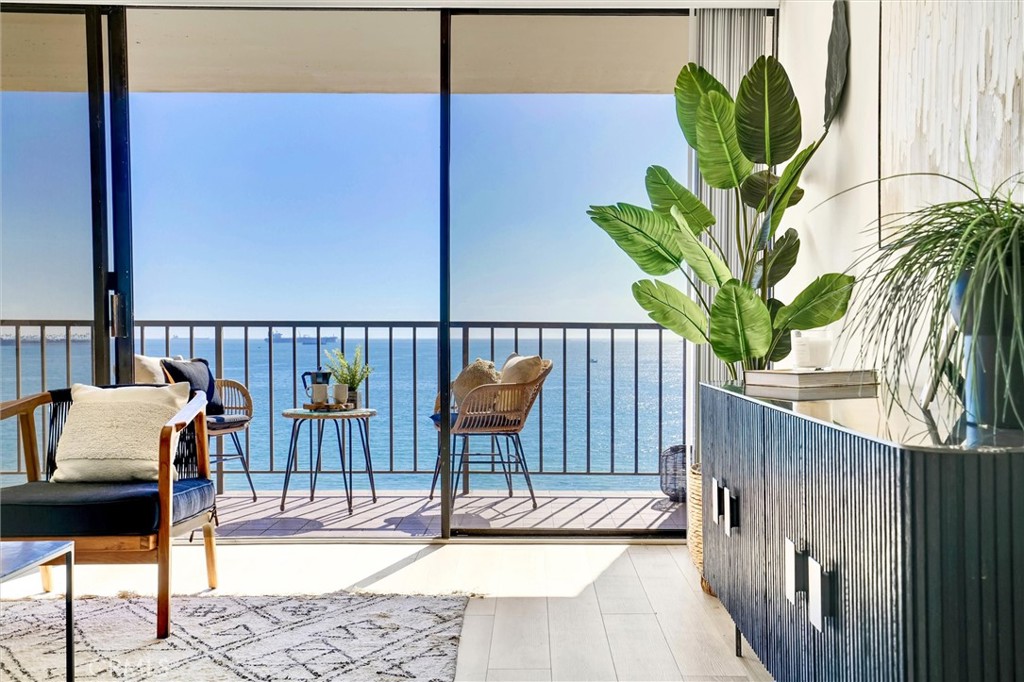 1750 E Ocean Boulevard 309