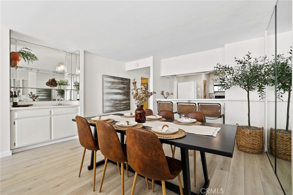 1750 E Ocean Boulevard 309