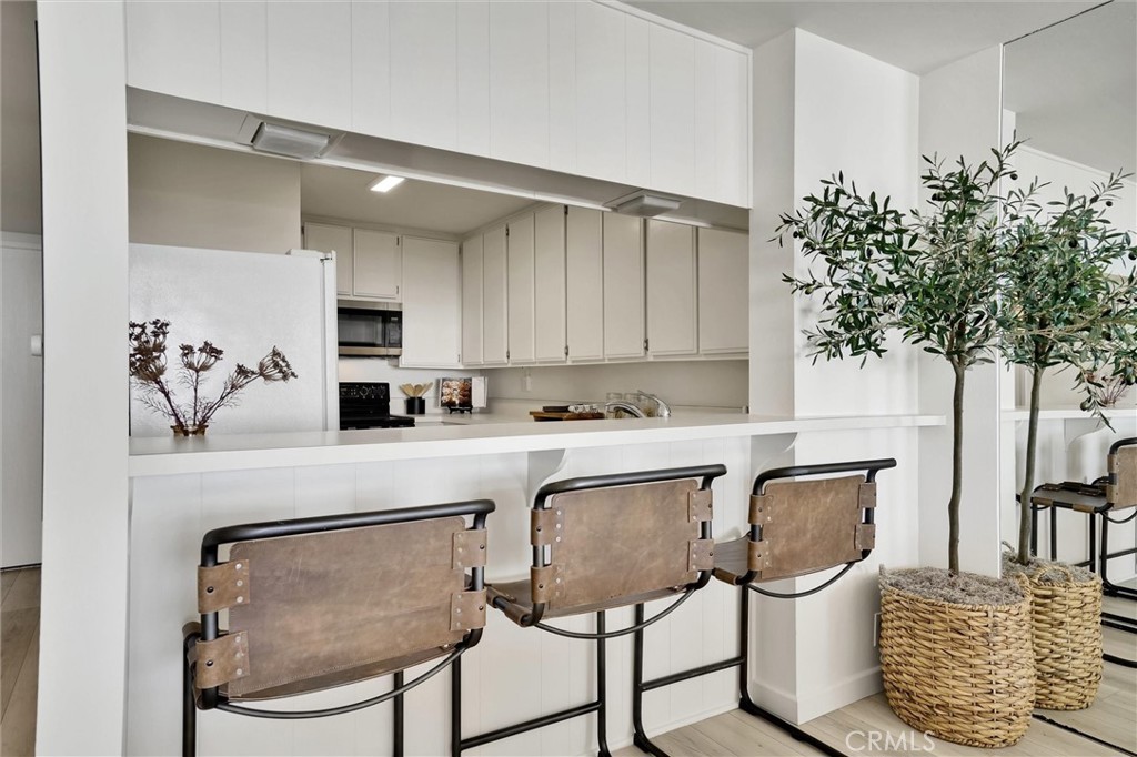 1750 E Ocean Boulevard 309