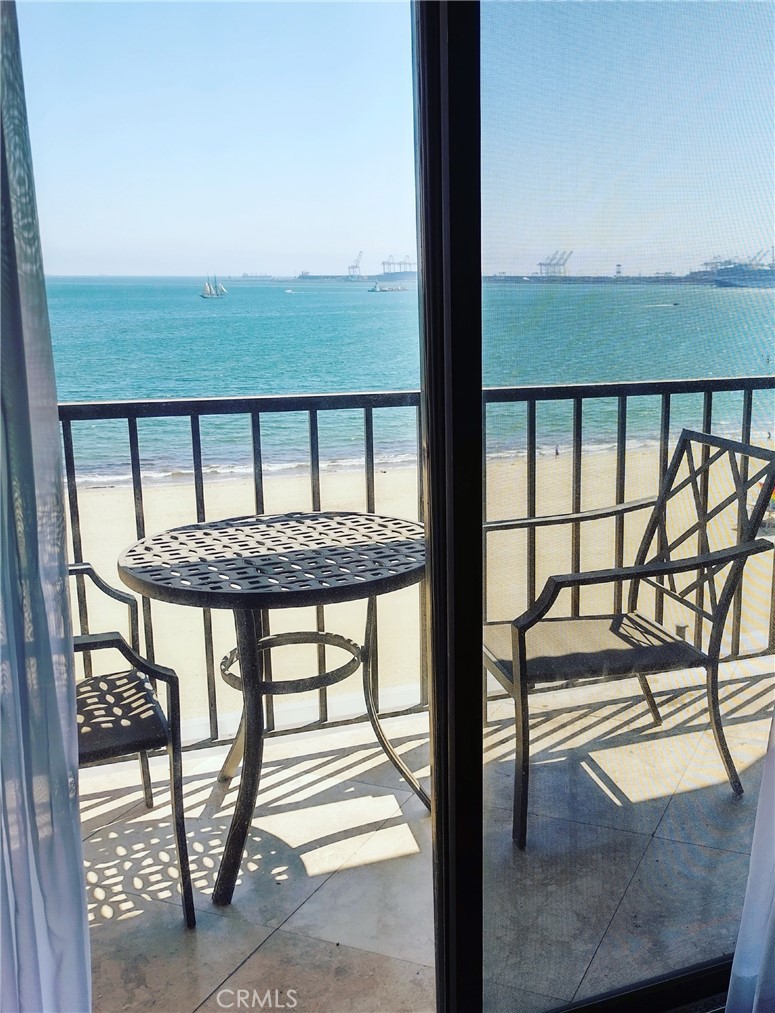 1750 E Ocean Boulevard 407