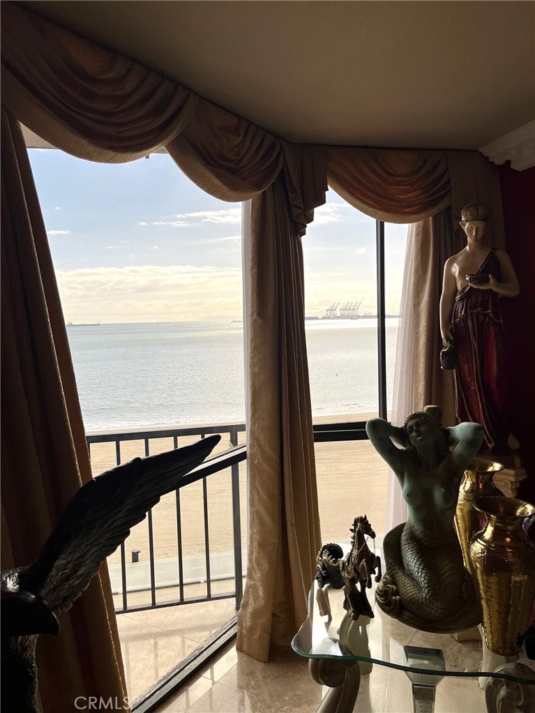 1750 E Ocean Boulevard 407