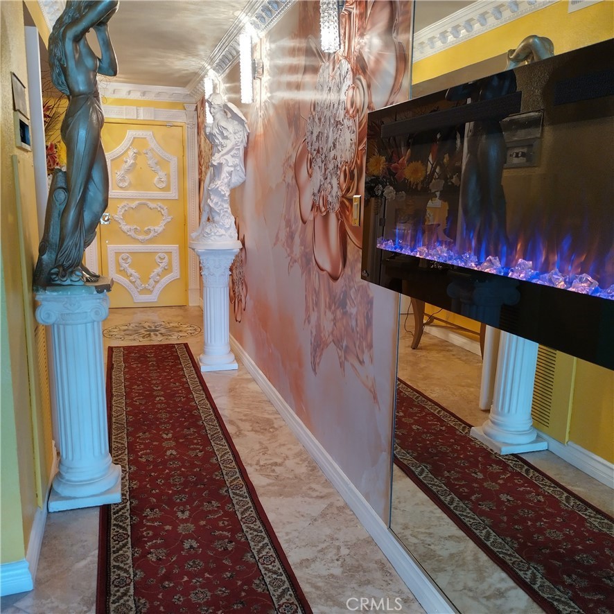 1750 E Ocean Boulevard 407