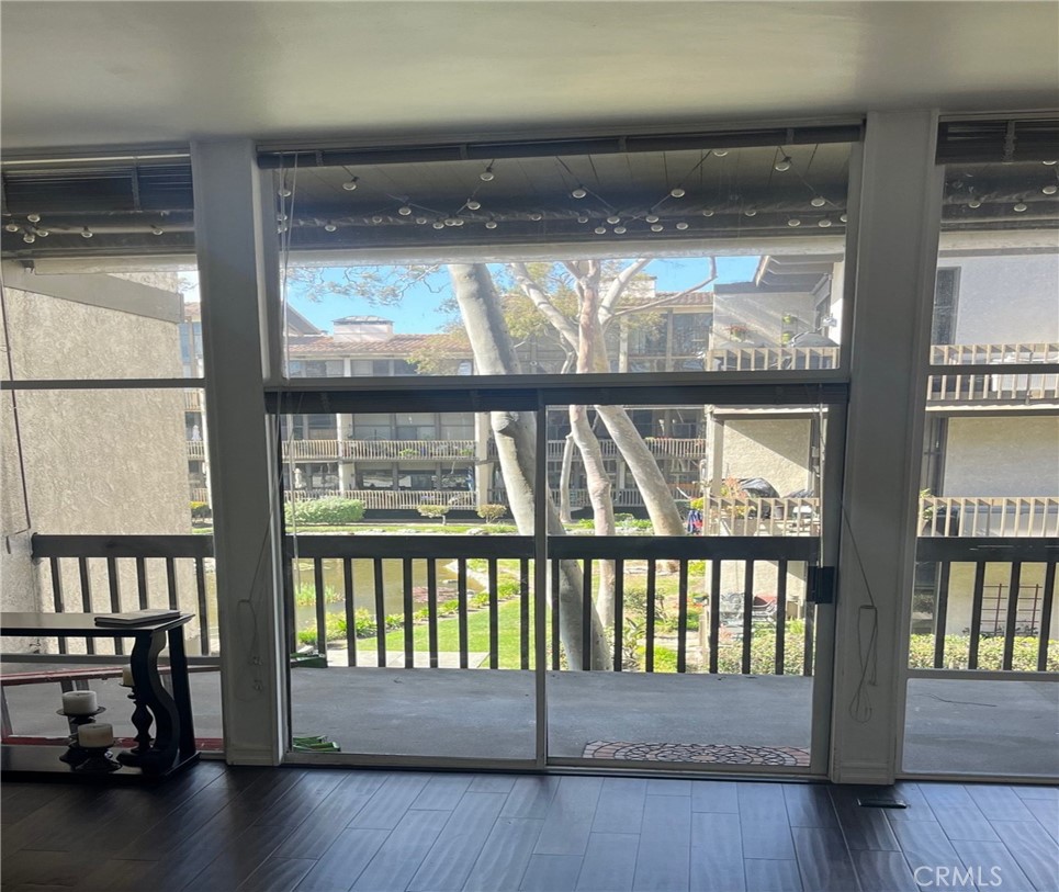 7231 Marina Pacifica Drive S