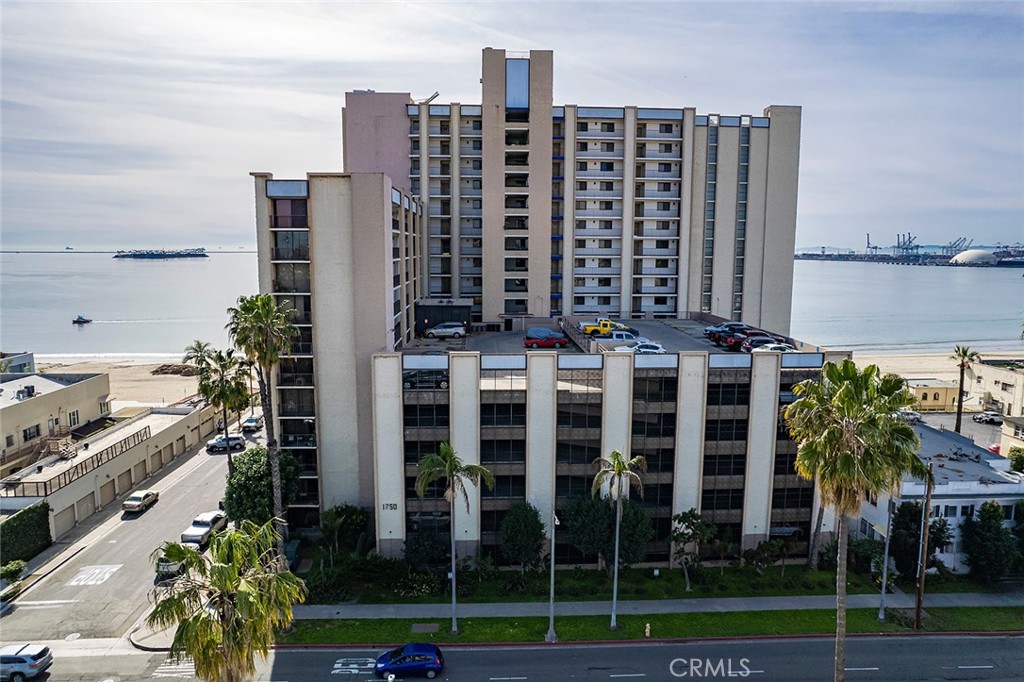 1750 E Ocean Boulevard 707