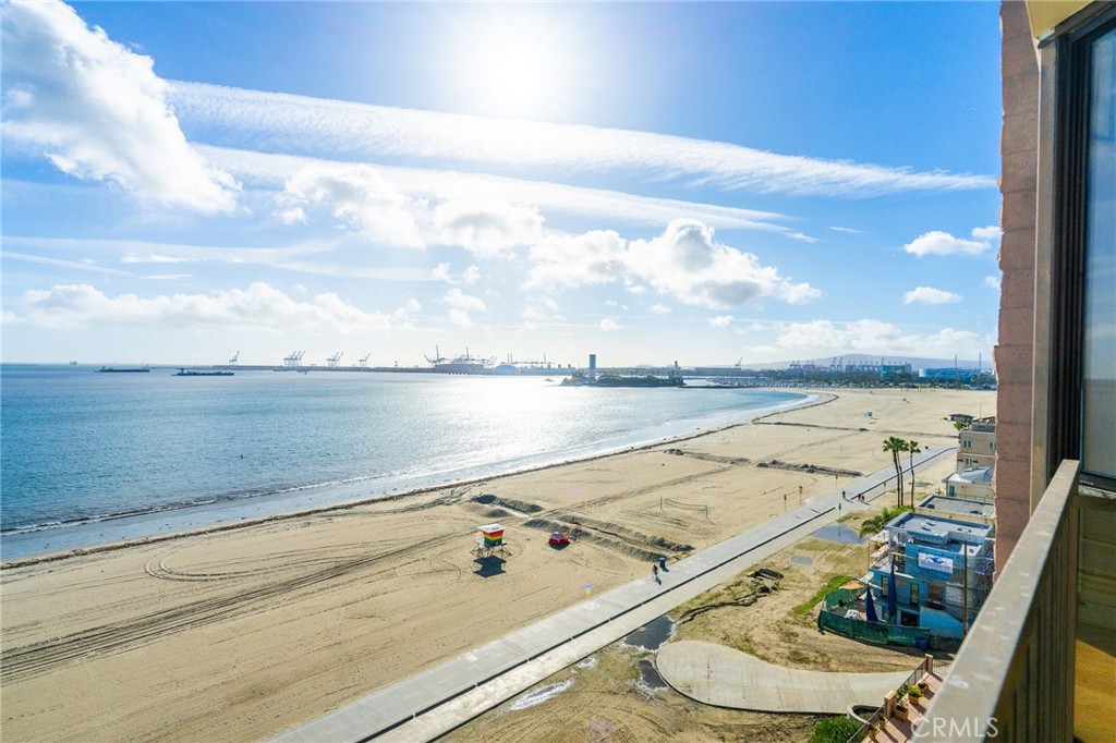 1750 E Ocean Boulevard 707