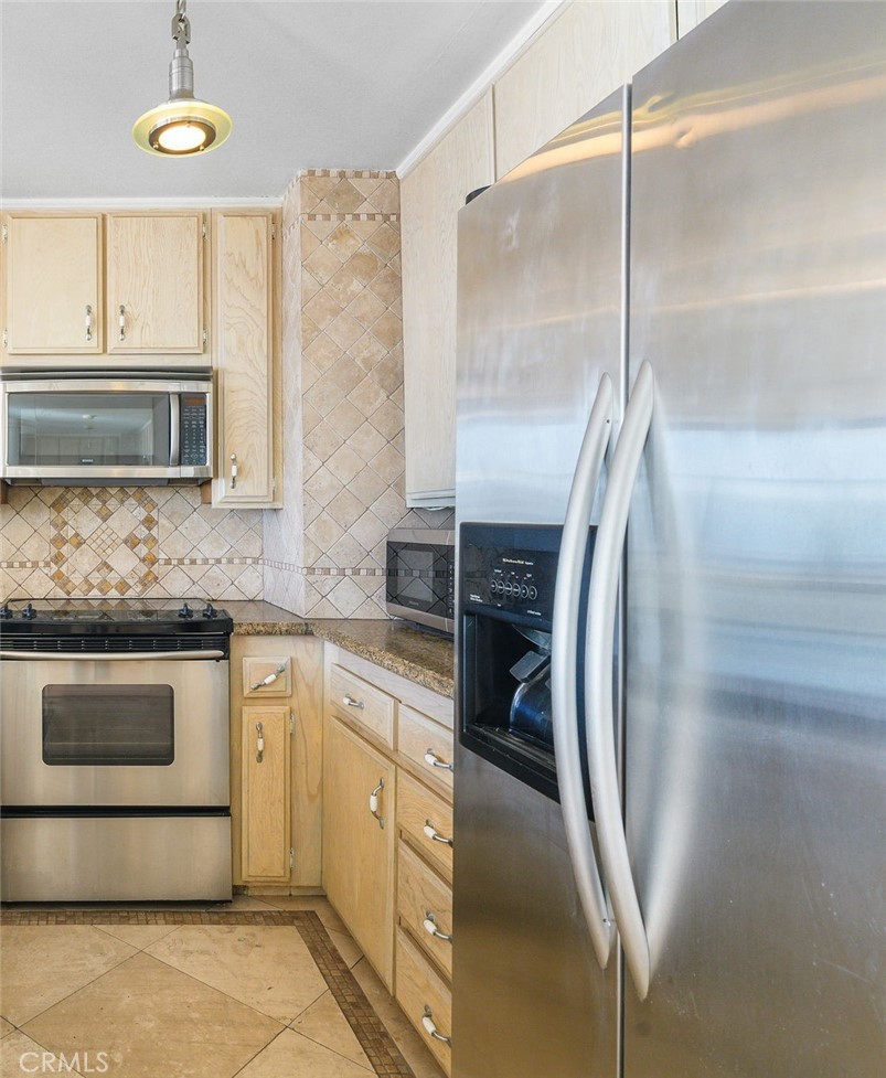 1750 E Ocean Boulevard 707