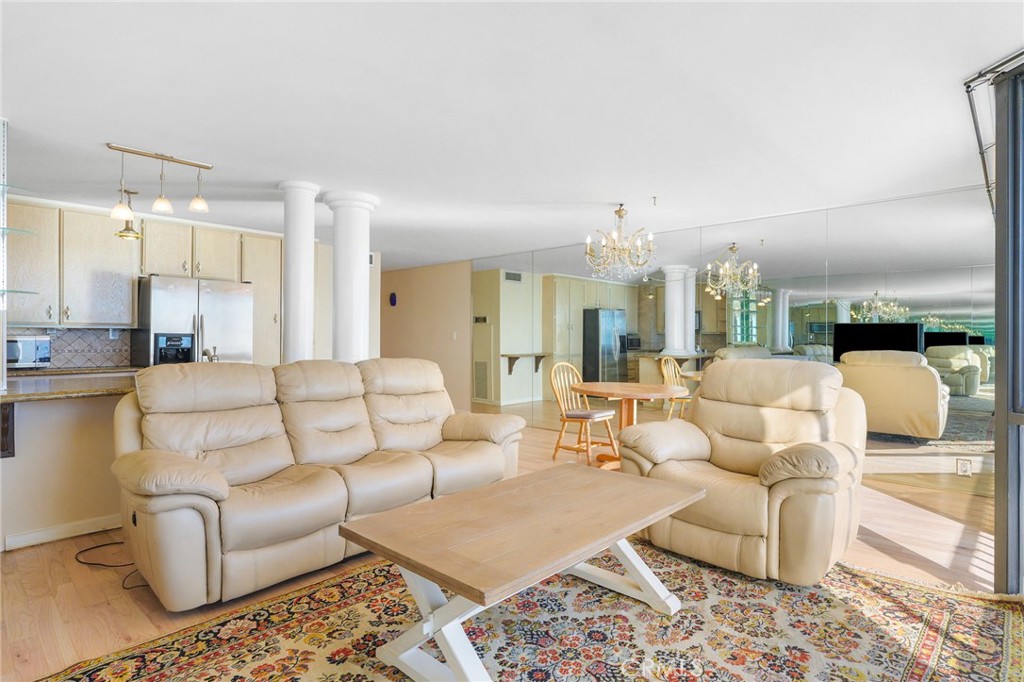 1750 E Ocean Boulevard 707