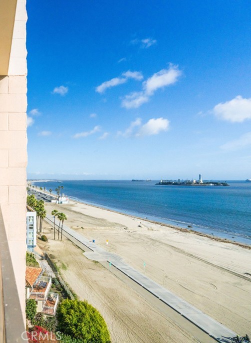 1750 E Ocean Boulevard 707