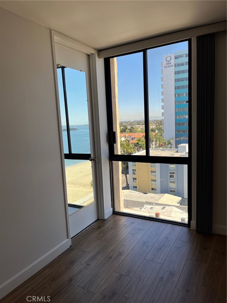 1750 E Ocean Boulevard 1103