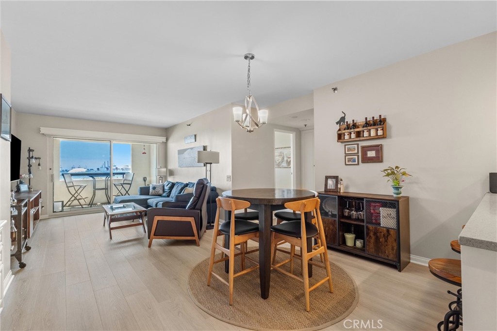 525 E Seaside Way 905