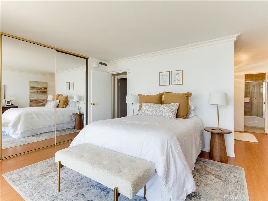 1750 E Ocean Boulevard 213