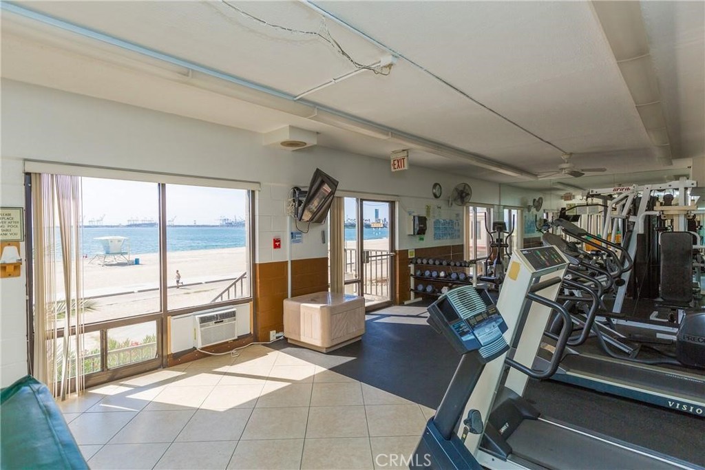 1750 E Ocean Boulevard 213
