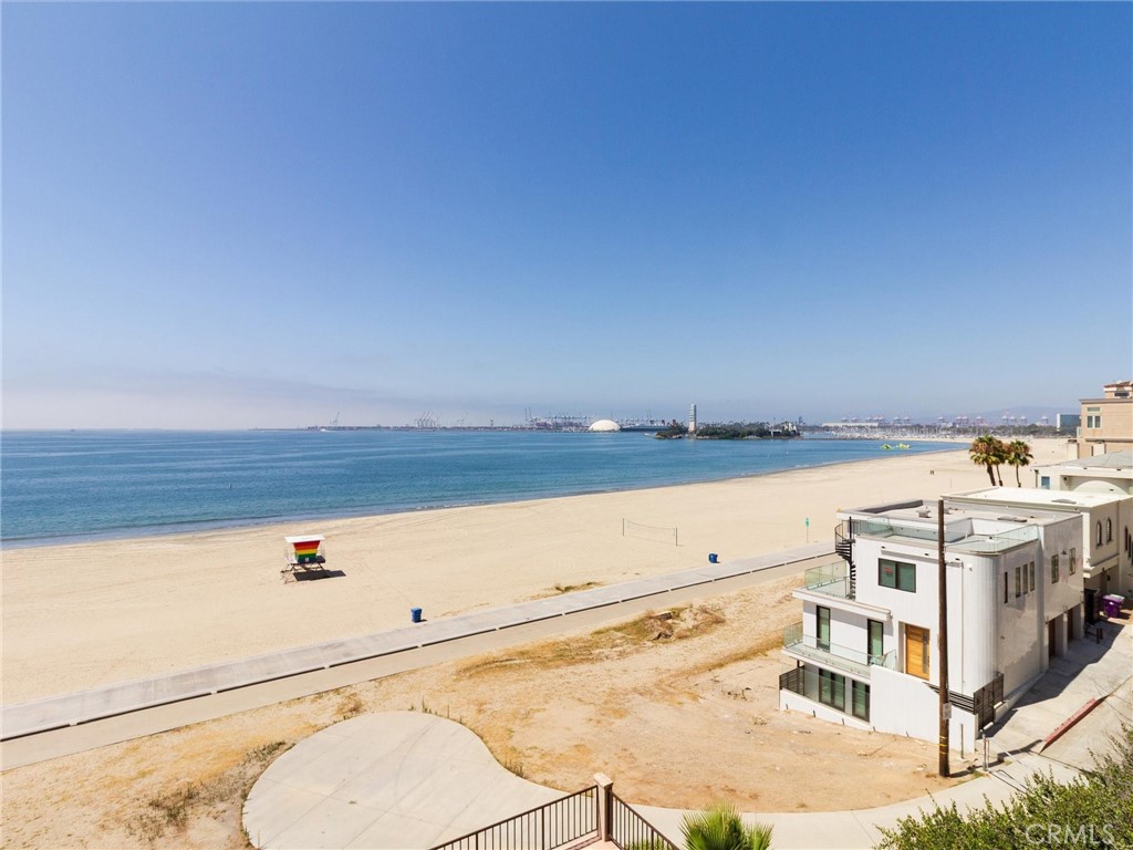 1750 E Ocean Boulevard 213