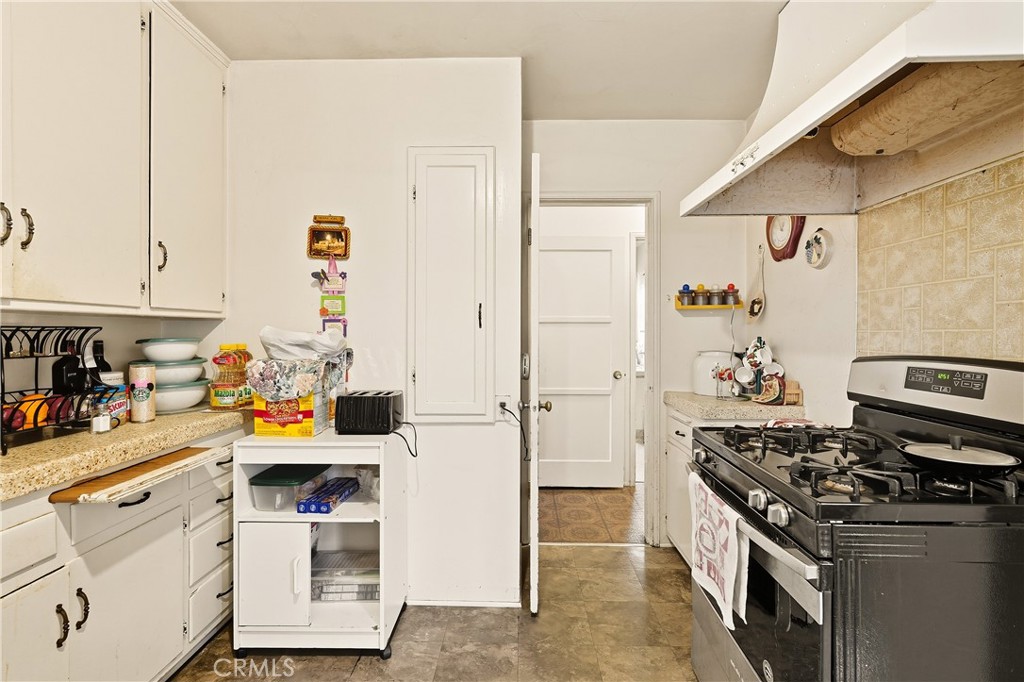 7015 Templeton