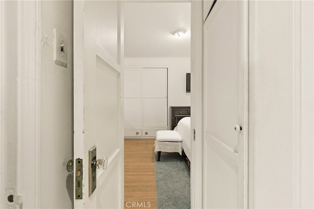 7015 Templeton