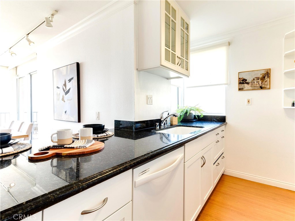 1750 E Ocean Boulevard 213