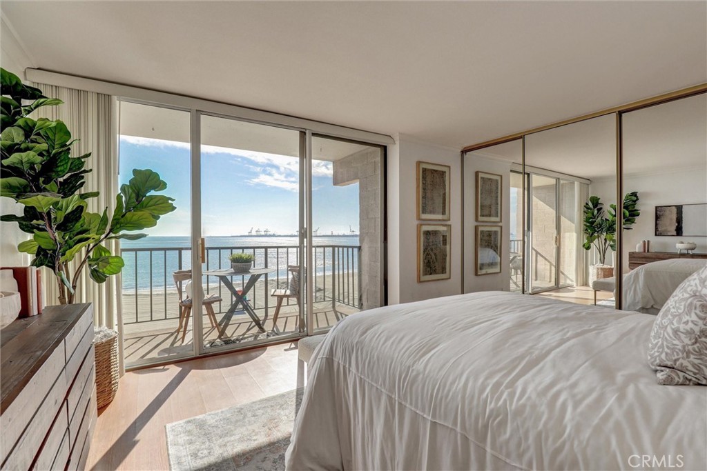 1750 E Ocean Boulevard 213