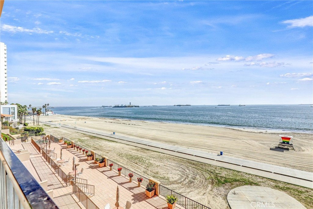 1750 E Ocean Boulevard 213