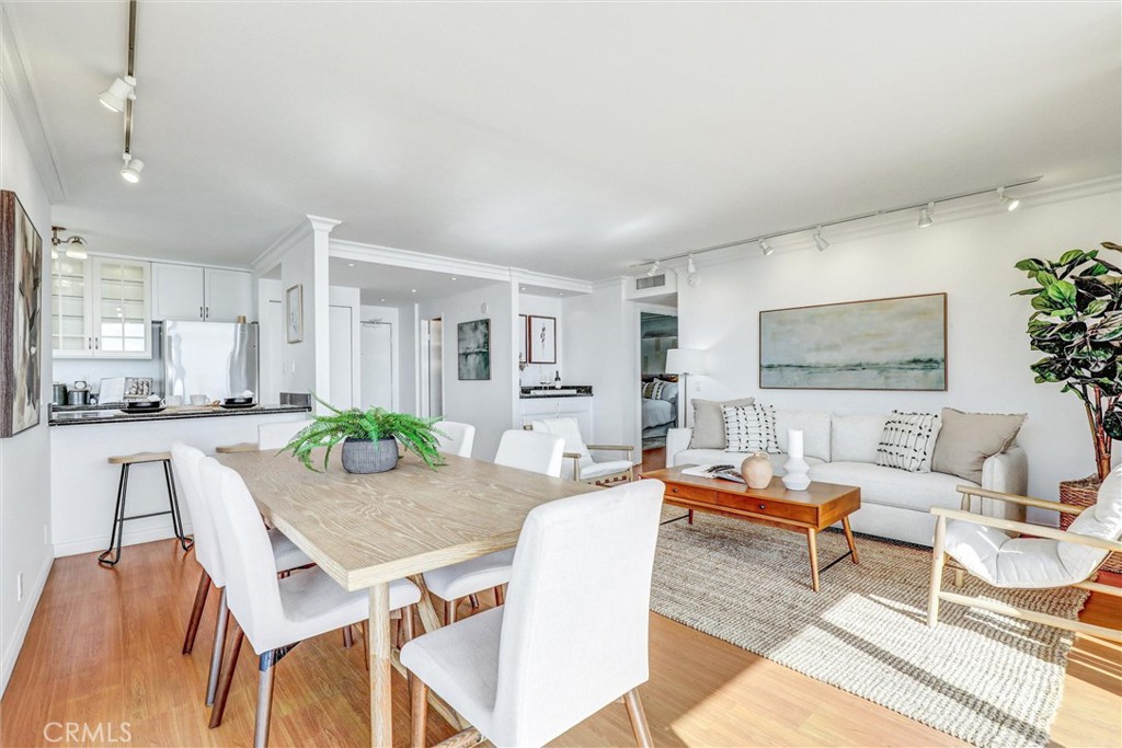 1750 E Ocean Boulevard 213