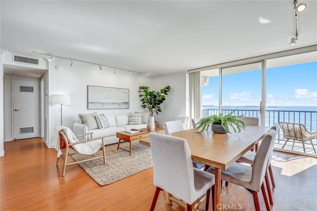 1750 E Ocean Boulevard 213