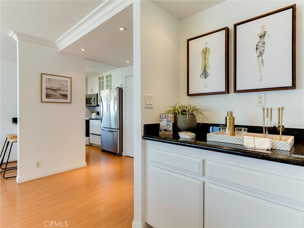 1750 E Ocean Boulevard 213