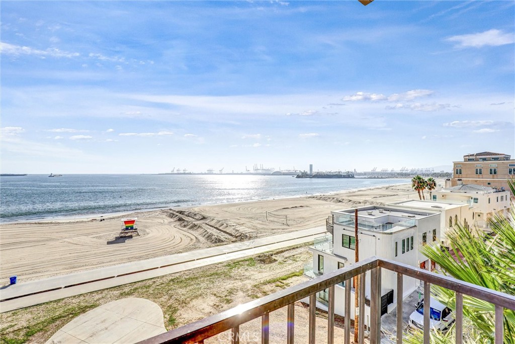 1750 E Ocean Boulevard 213