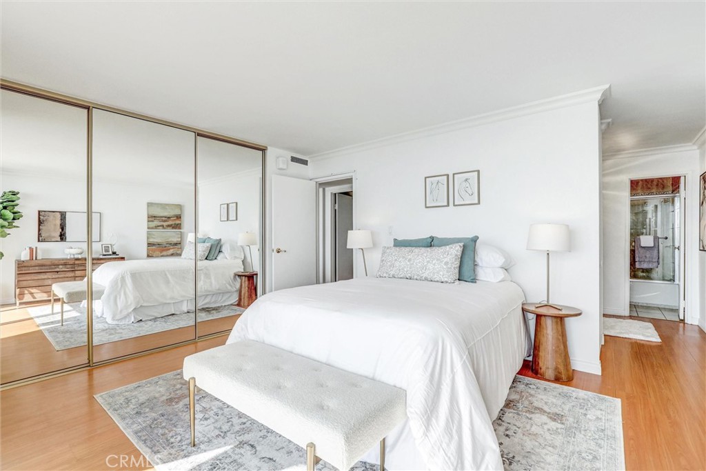 1750 E Ocean Boulevard 213