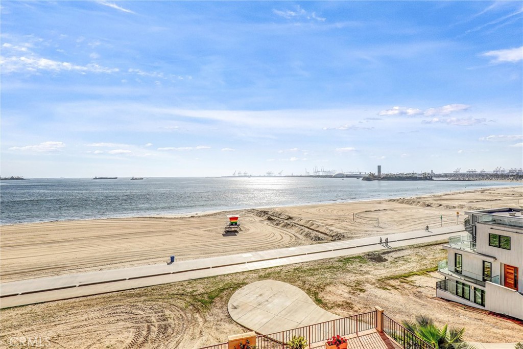 1750 E Ocean Boulevard 213