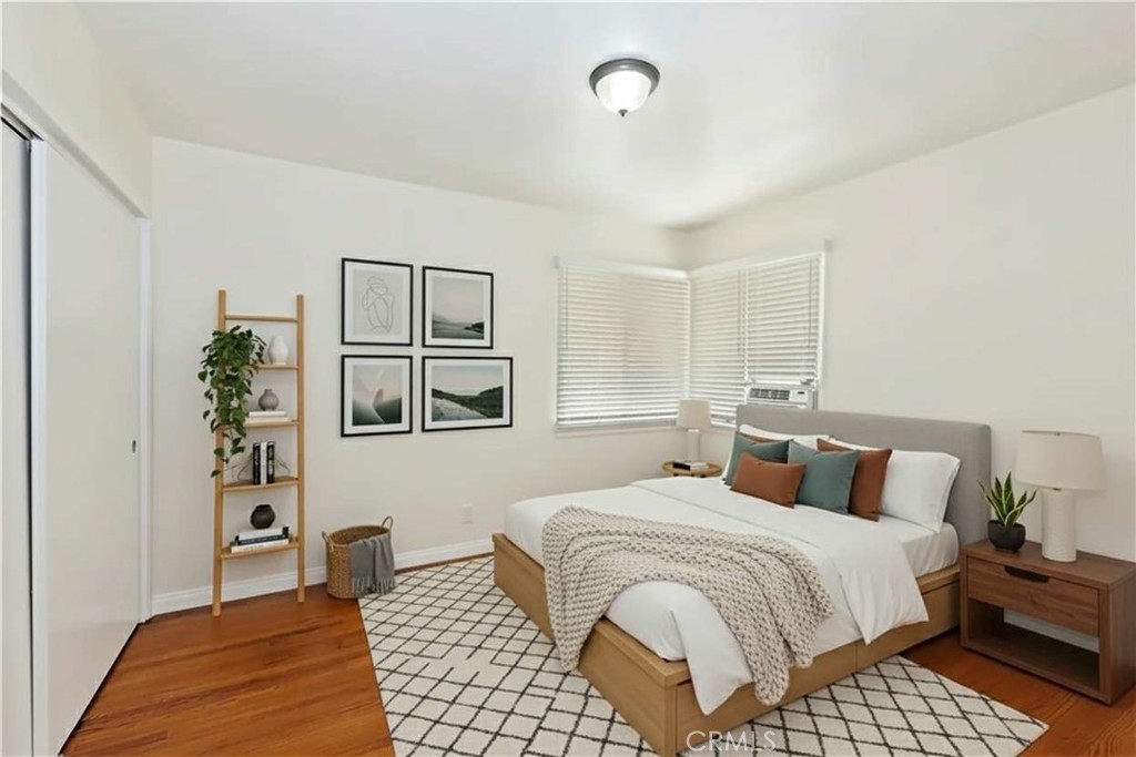 11437 Norlain Avenue