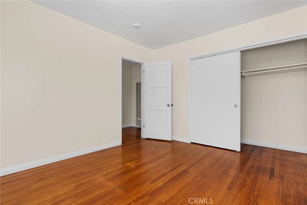 11437 Norlain Avenue