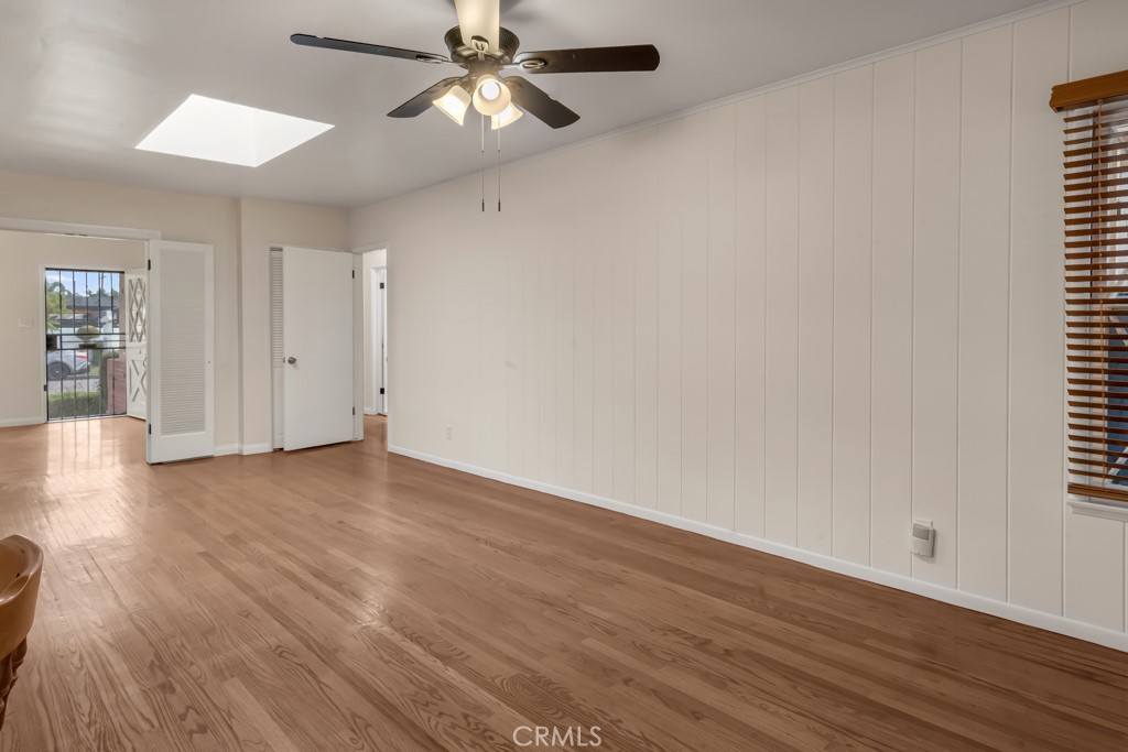 11437 Norlain Avenue