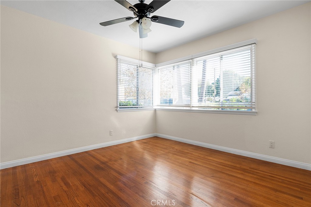 11437 Norlain Avenue