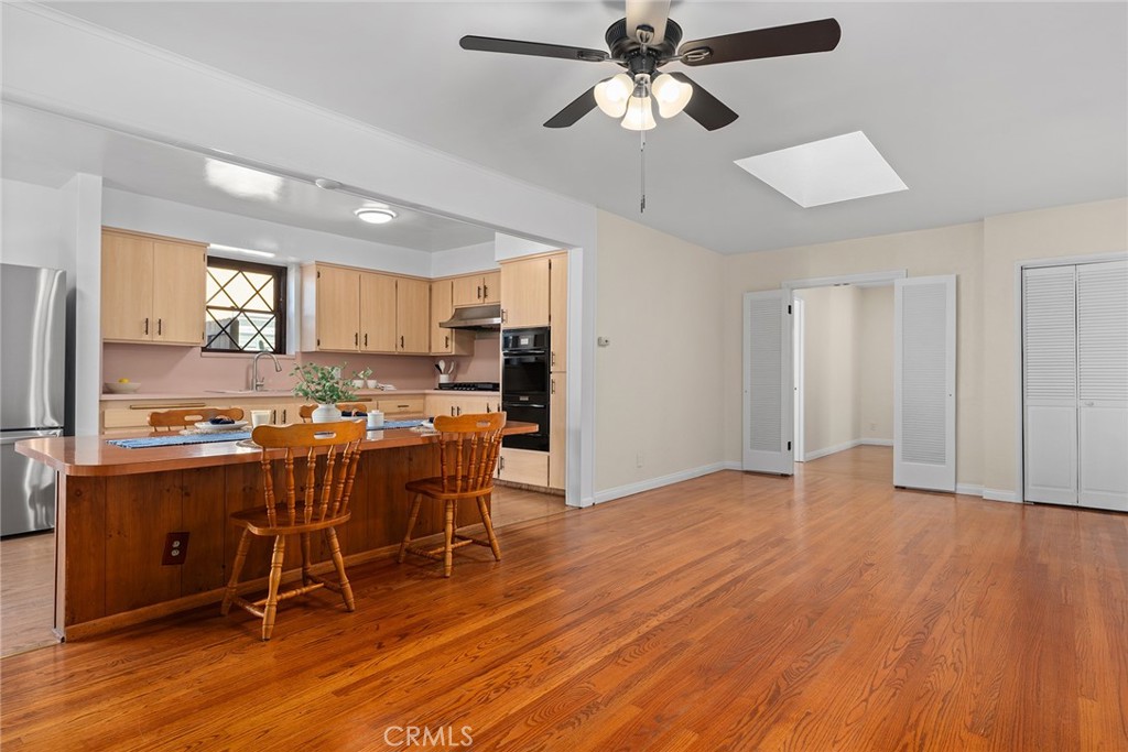 11437 Norlain Avenue