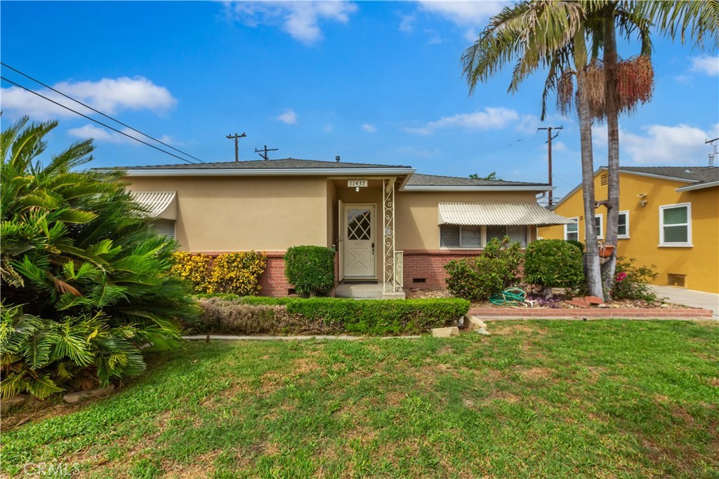 11437 Norlain Avenue