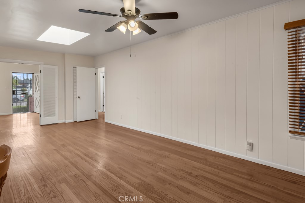 11437 Norlain Avenue