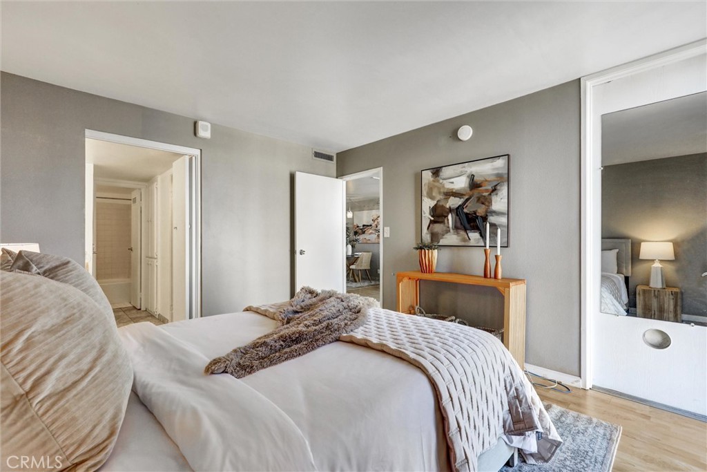 1750 E Ocean Boulevard 503