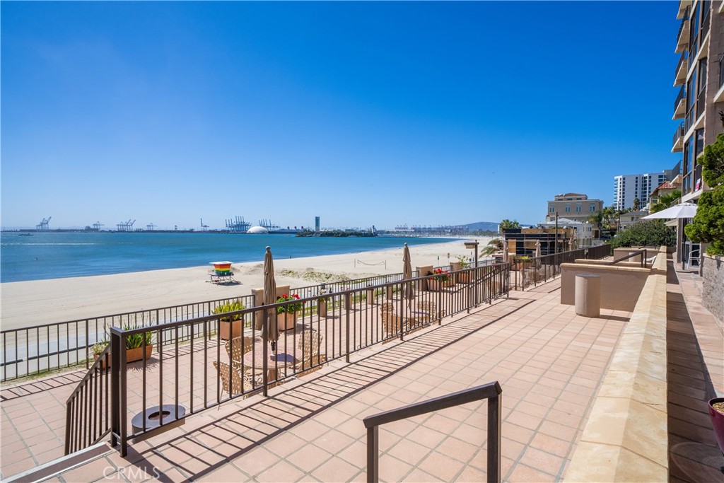 1750 E Ocean Boulevard 503