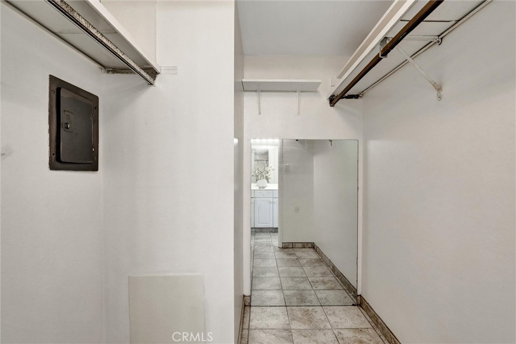 1750 E Ocean Boulevard 503