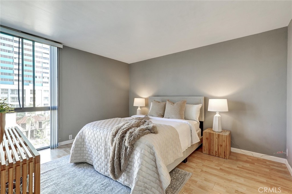 1750 E Ocean Boulevard 503