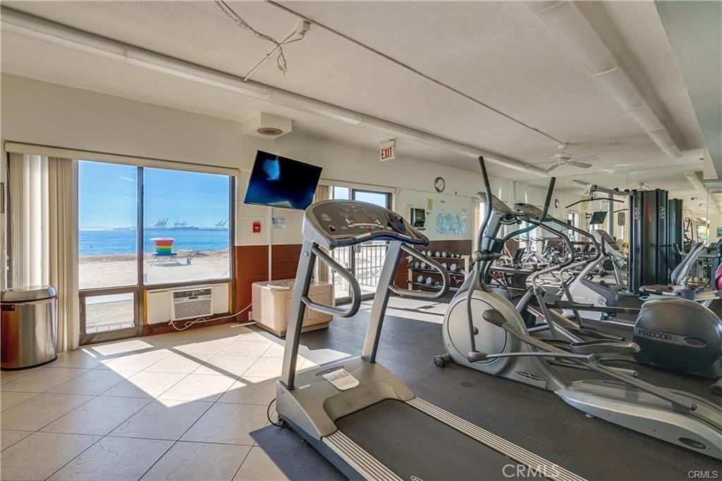 1750 E Ocean Boulevard 503