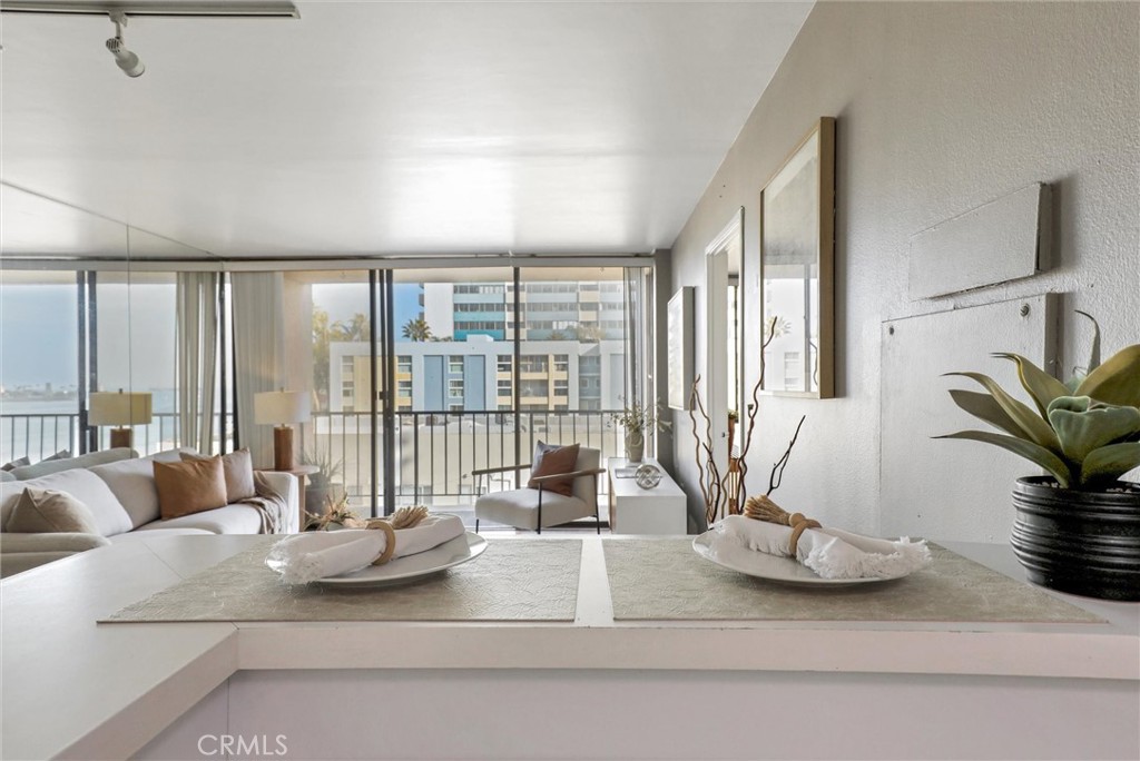 1750 E Ocean Boulevard 503