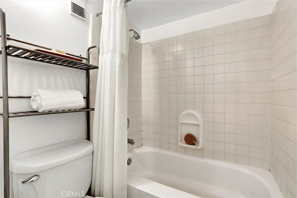 1750 E Ocean Boulevard 503