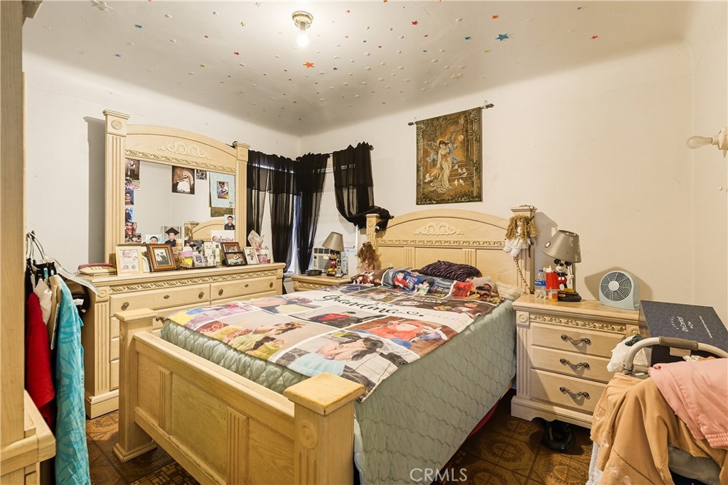 7015 Templeton