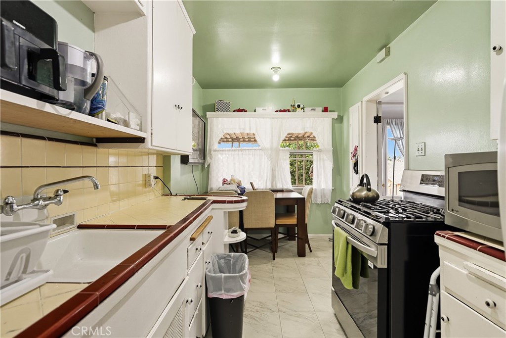 7015 Templeton