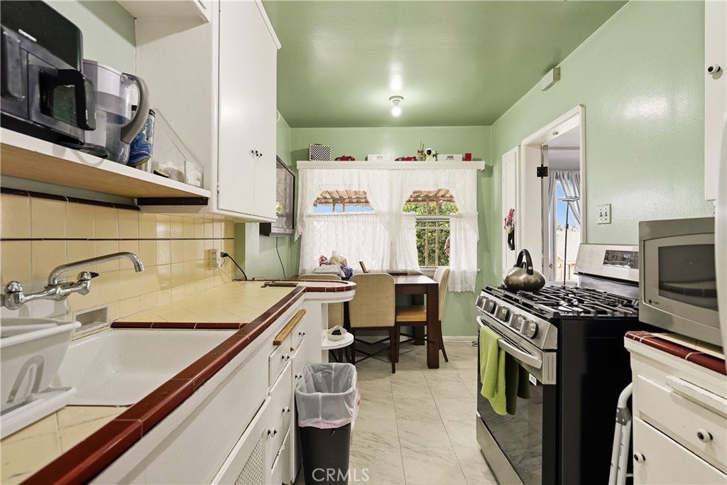 7015 Templeton