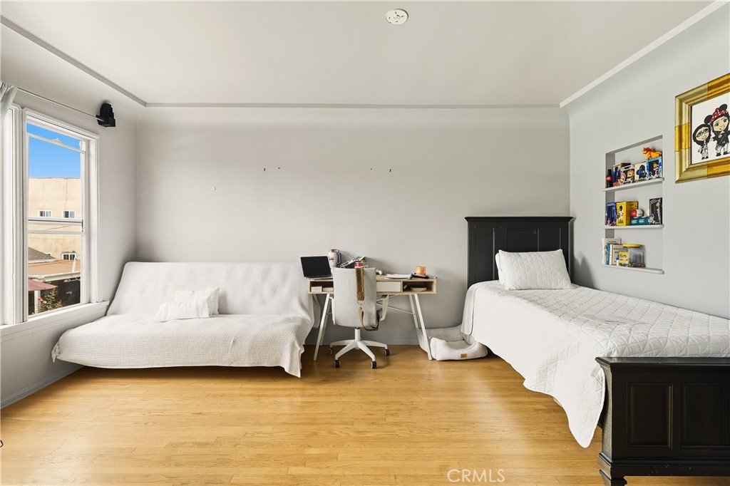 7015 Templeton