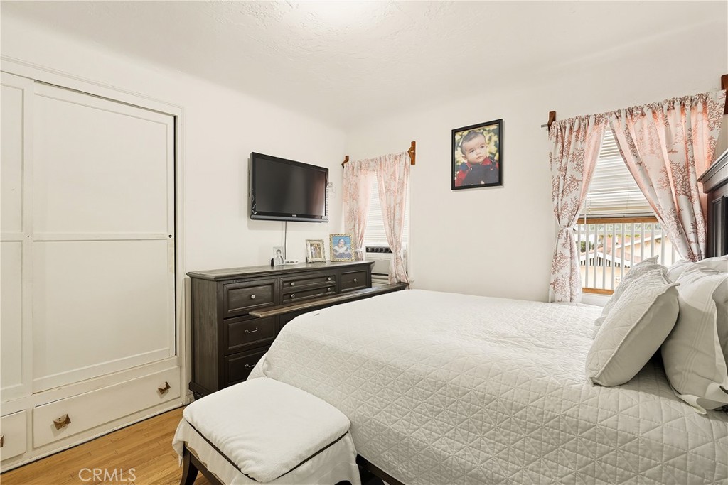7015 Templeton