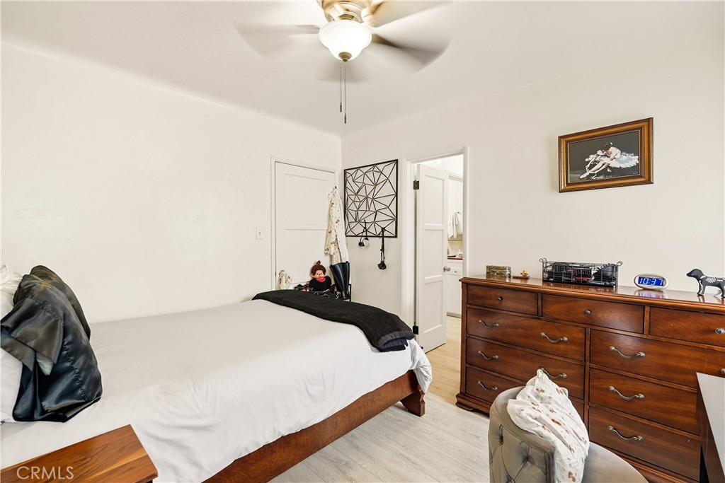 7015 Templeton